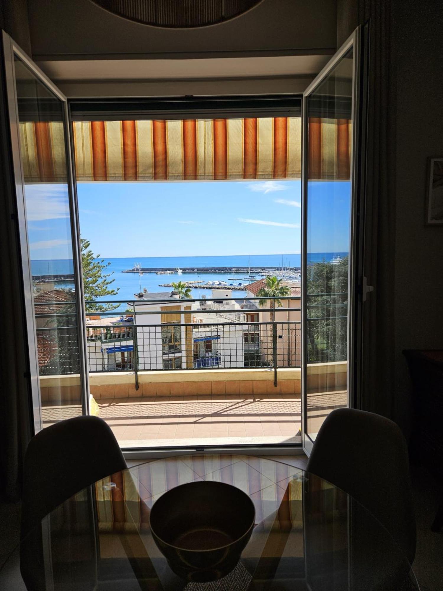 La Baia Nel Porto Apartman San Remo Kültér fotó
